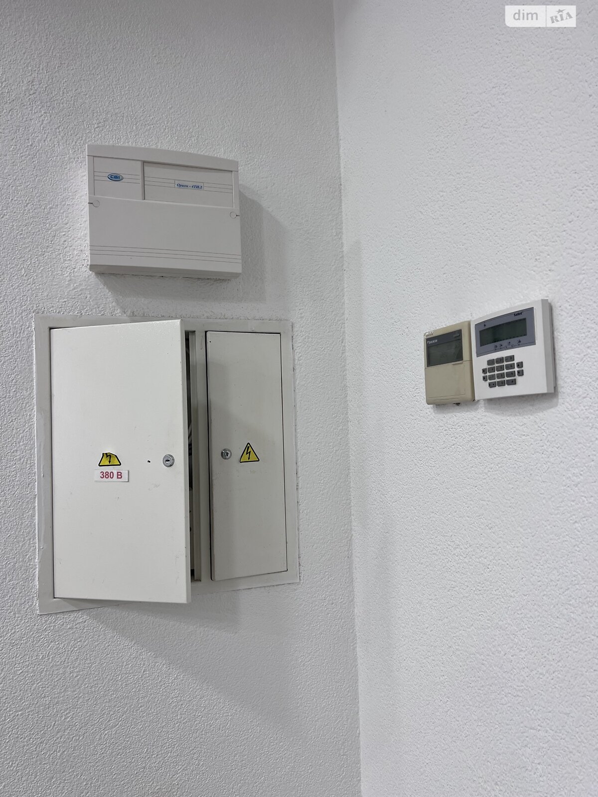 Оренда офісного приміщення в Вінниці, Пирогова вулиця, приміщень - 1, поверх - 3 фото 1 Оренда офісного приміщення в Вінниці, Пирогова вулиця, приміщень - 1, поверх - 3 фото 1