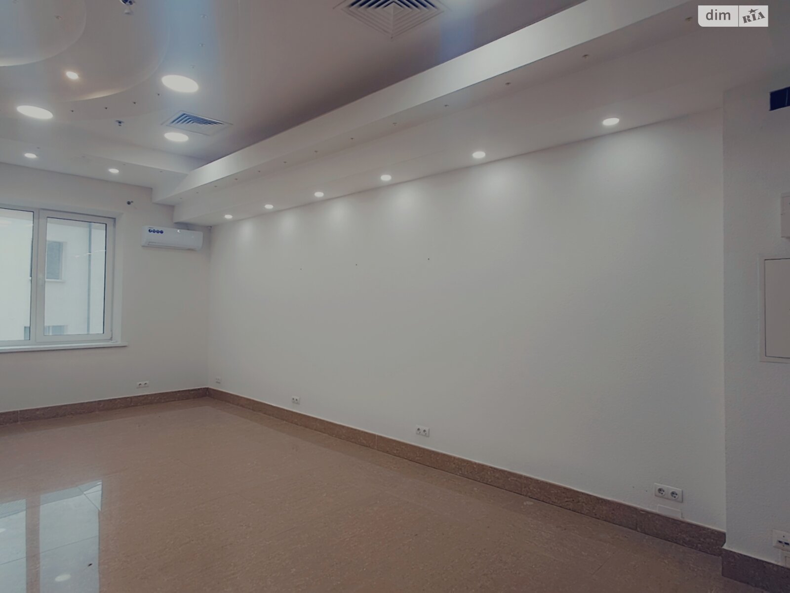 Оренда офісного приміщення в Вінниці, Пирогова вулиця 23А, приміщень - 1, поверх - 3 фото 1