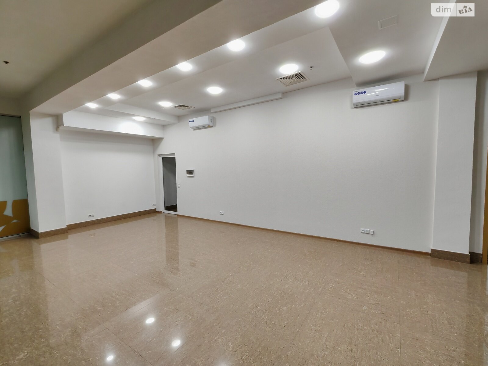 Оренда офісного приміщення в Вінниці, Пирогова вулиця, приміщень - 1, поверх - 2 фото 1 Оренда офісного приміщення в Вінниці, Пирогова вулиця, приміщень - 1, поверх - 2 фото 1