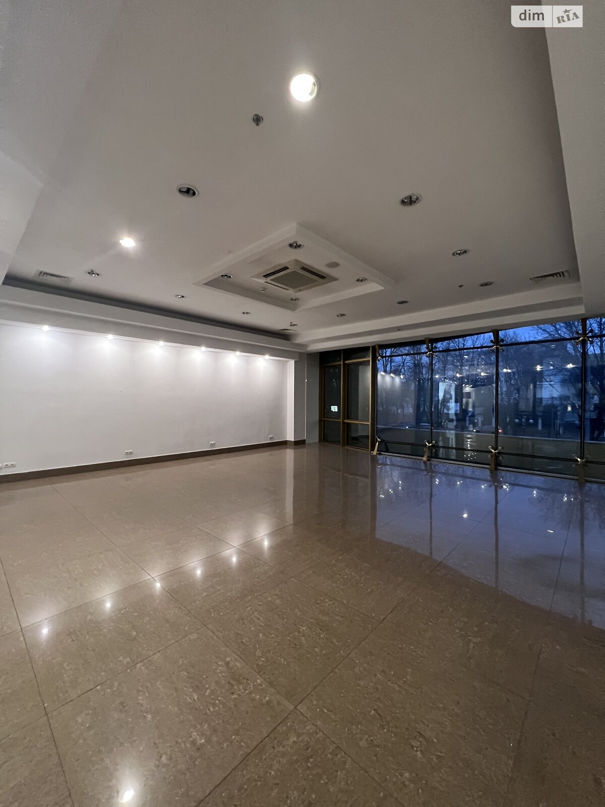 Оренда офісного приміщення в Вінниці, Пирогова вулиця, приміщень - 1, поверх - 2 фото 1
