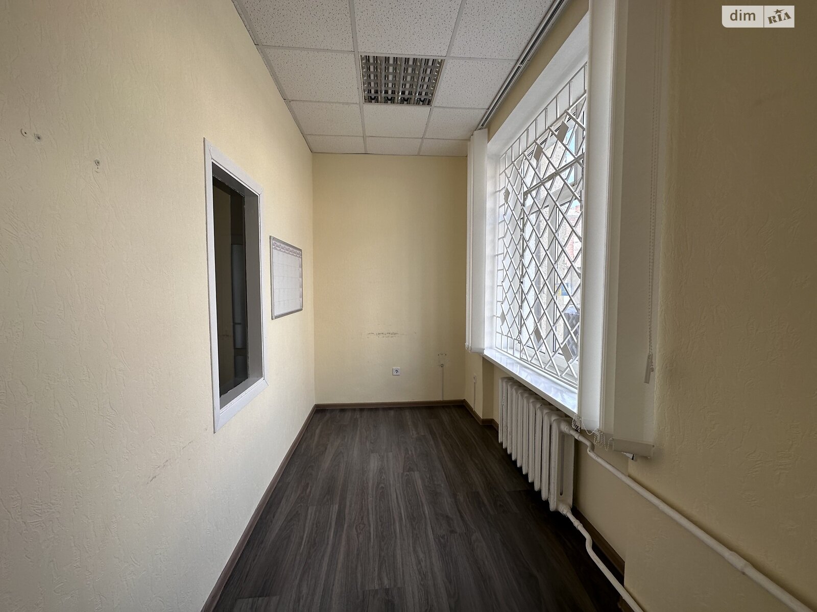 Аренда офисного помещения в Виннице, Соборная улица, помещений - 5, этаж - 1 фото 1
