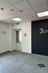 Оренда офісного приміщення в Вінниці, Соборна вулиця 24, приміщень - 8, поверх - 3 фото 2 Оренда офісного приміщення в Вінниці, Соборна вулиця 24, приміщень - 8, поверх - 3 фото 2