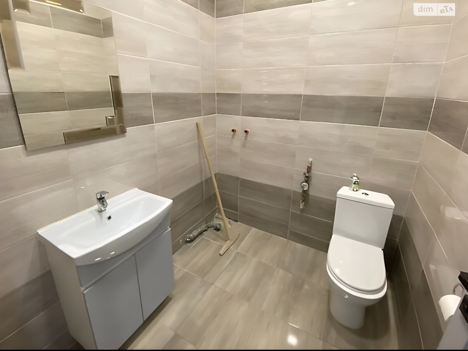 Оренда офісного приміщення в Вінниці, Соборна вулиця 81, приміщень - 3, поверх - 4 фото 1