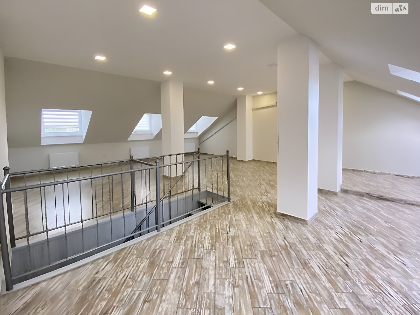 Оренда офісного приміщення в Вінниці, Соборна вулиця 81, приміщень - 3, поверх - 4 фото 1