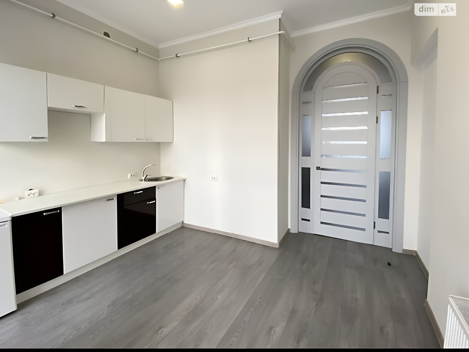 Оренда офісного приміщення в Вінниці, Соборна вулиця 81, приміщень - 3, поверх - 4 фото 1