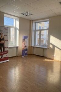 Аренда офисного помещения в Виннице, Соборная улица 91, помещений - 3, этаж - 2 фото 2