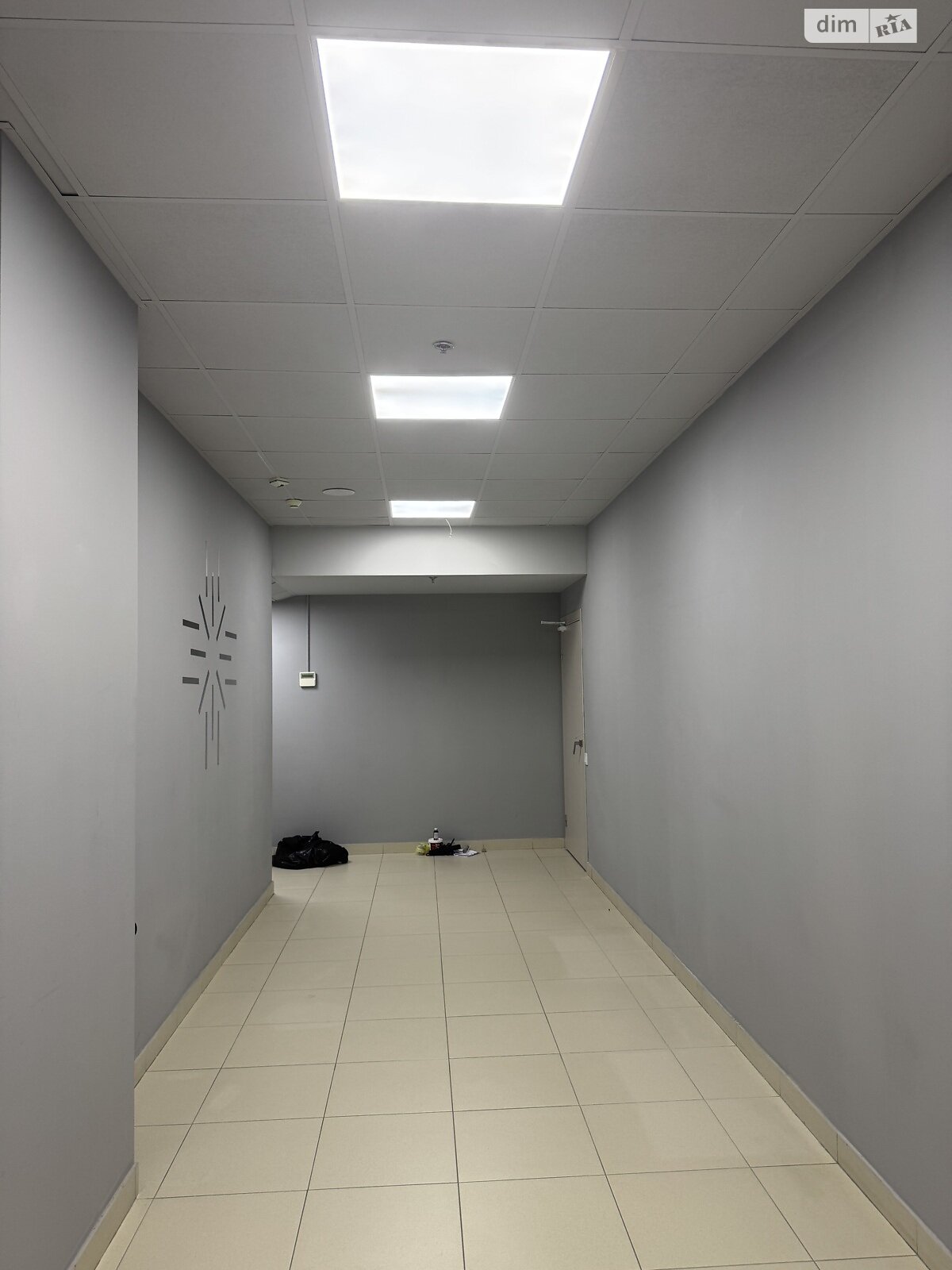 Аренда офисного помещения в Виннице, Соборная улица 24, помещений - 8, этаж - 3 фото 1 Аренда офисного помещения в Виннице, Соборная улица 24, помещений - 8, этаж - 3 фото 1