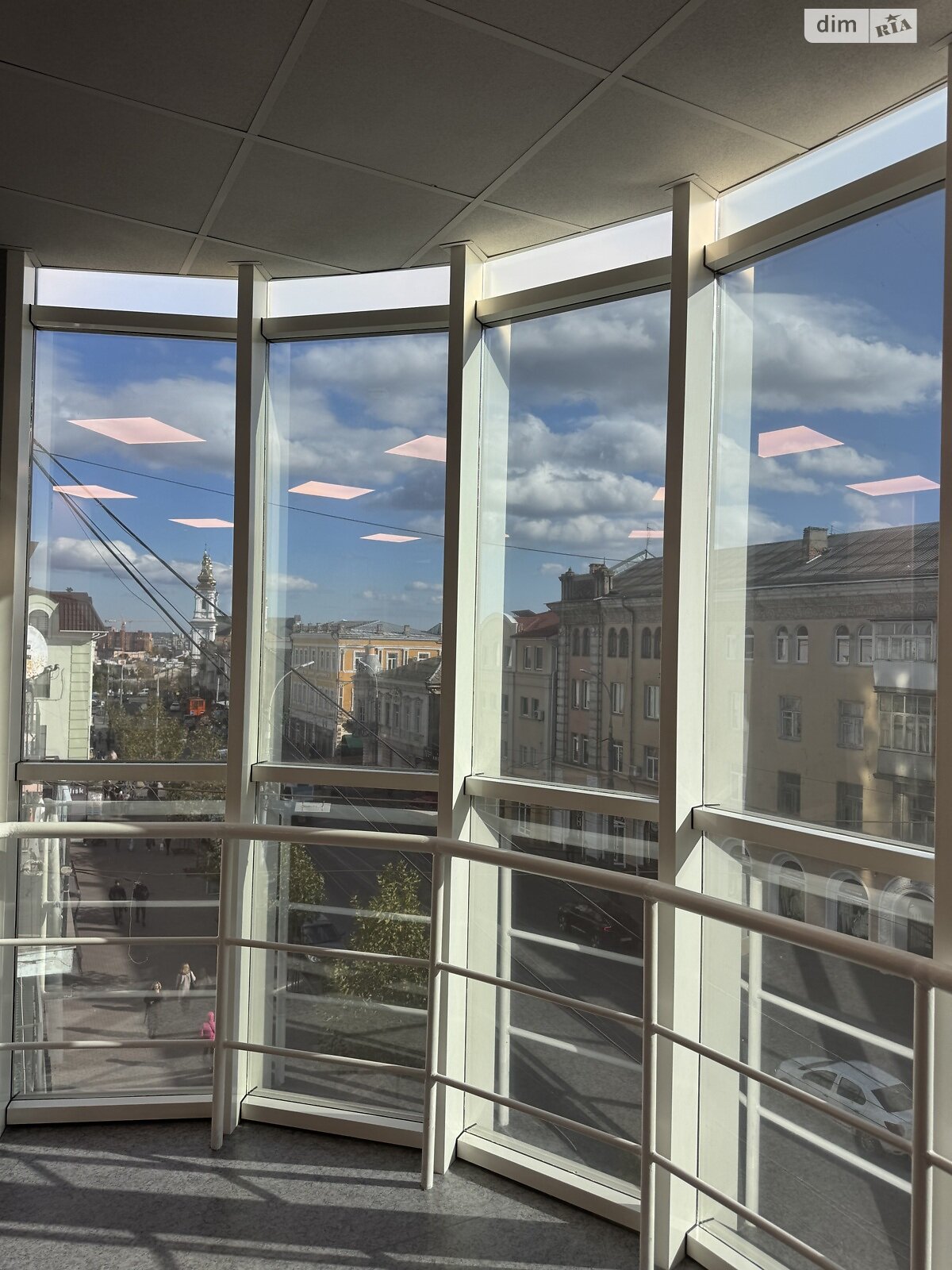 Аренда офисного помещения в Виннице, Соборная улица 24, помещений - 8, этаж - 3 фото 1 Аренда офисного помещения в Виннице, Соборная улица 24, помещений - 8, этаж - 3 фото 1