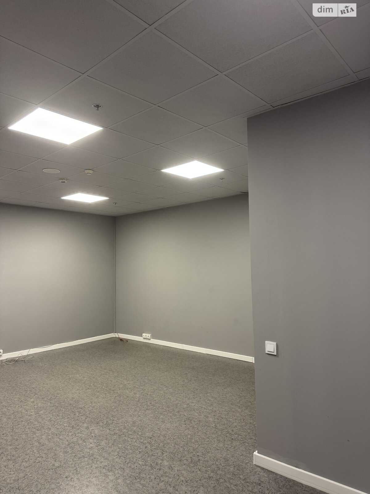 Аренда офисного помещения в Виннице, Соборная улица 24, помещений - 8, этаж - 3 фото 1 Аренда офисного помещения в Виннице, Соборная улица 24, помещений - 8, этаж - 3 фото 1
