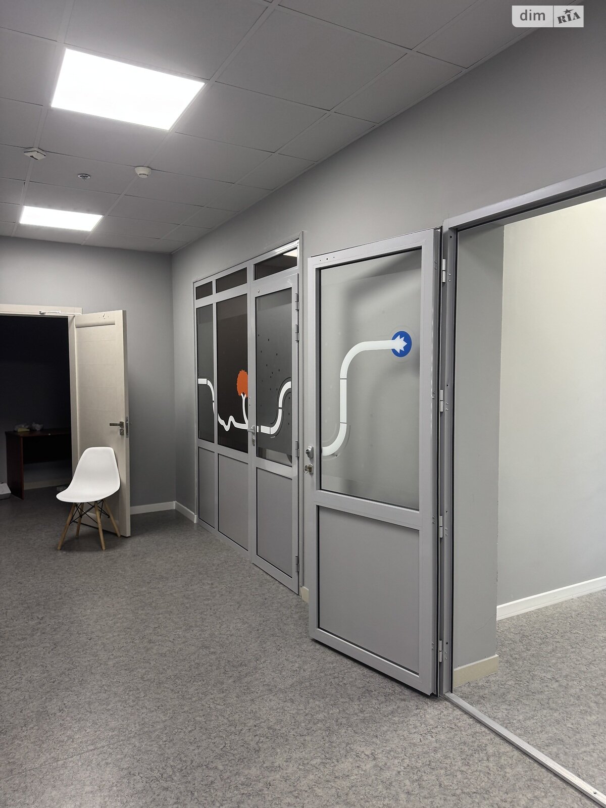 Аренда офисного помещения в Виннице, Соборная улица 24, помещений - 8, этаж - 3 фото 1 Аренда офисного помещения в Виннице, Соборная улица 24, помещений - 8, этаж - 3 фото 1