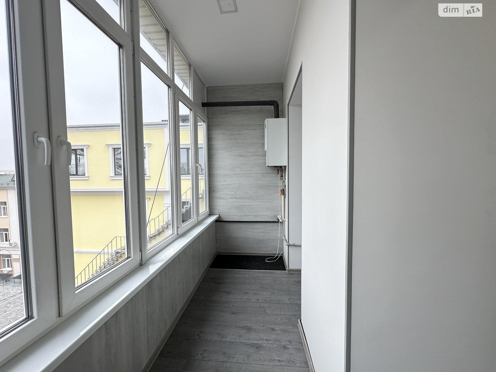 Оренда офісного приміщення в Вінниці, Соборна вулиця 81, приміщень - 1, поверх - 4 фото 1 Оренда офісного приміщення в Вінниці, Соборна вулиця 81, приміщень - 1, поверх - 4 фото 1