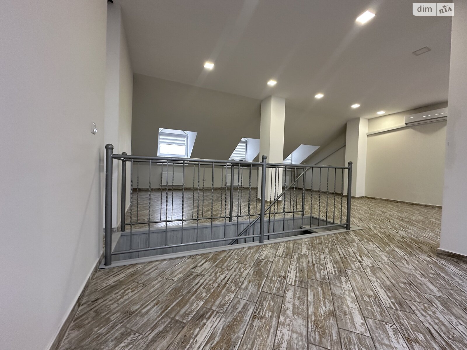 Аренда офисного помещения в Виннице, Соборная улица 81, помещений - 1, этаж - 5 фото 1