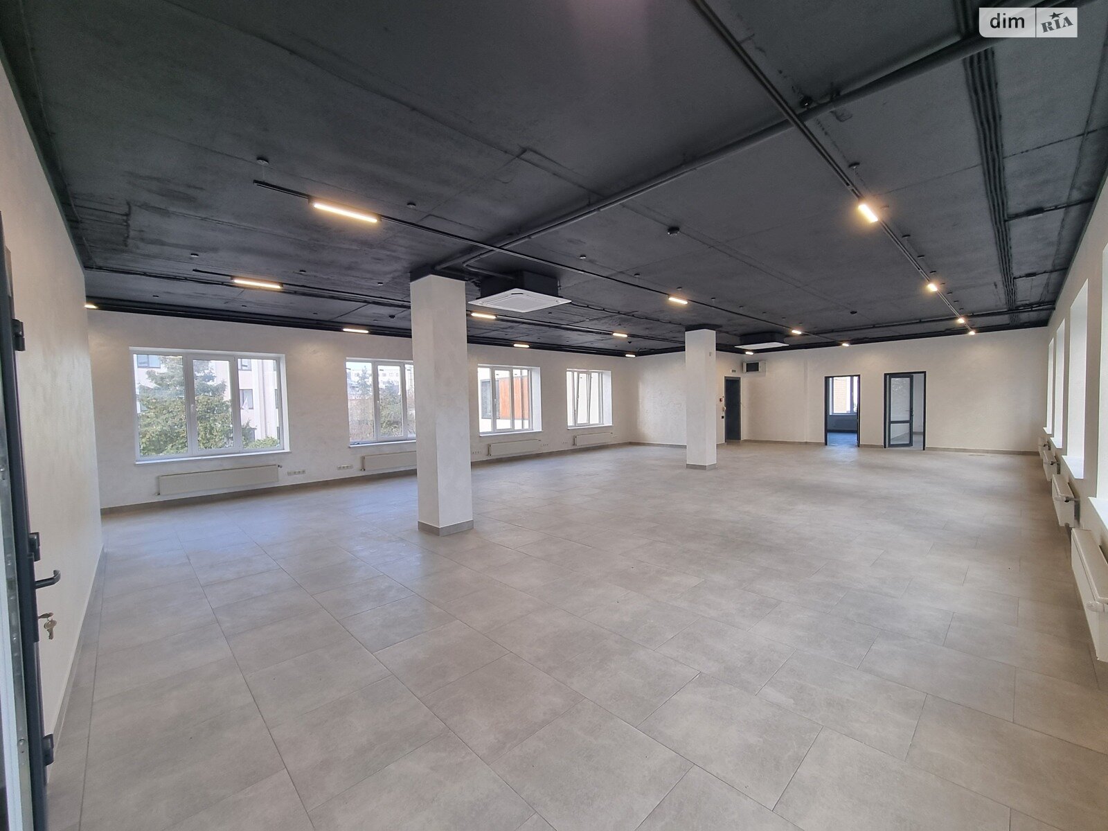 Оренда офісного приміщення в Вінниці, Соборна вулиця, приміщень - 4, поверх - 2 фото 1