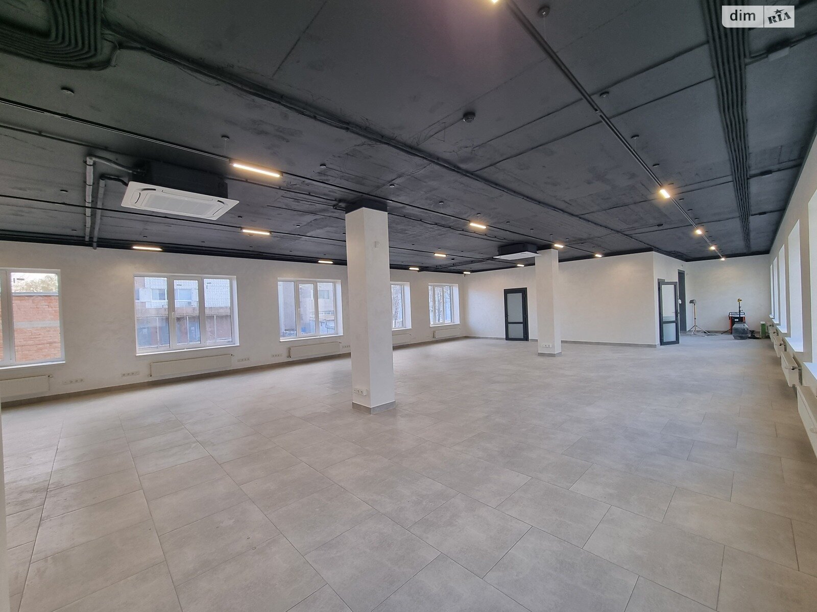 Оренда офісного приміщення в Вінниці, Соборна вулиця, приміщень - 4, поверх - 2 фото 1