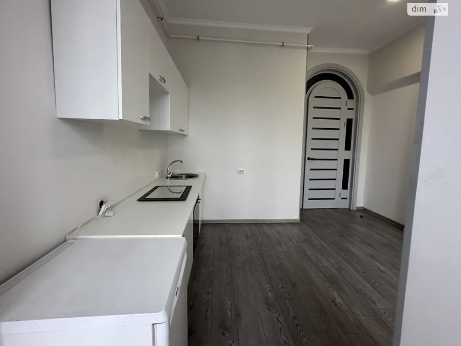 Аренда офисного помещения в Виннице, Соборная улица 81, помещений - 1, этаж - 4 фото 1 Аренда офисного помещения в Виннице, Соборная улица 81, помещений - 1, этаж - 4 фото 1