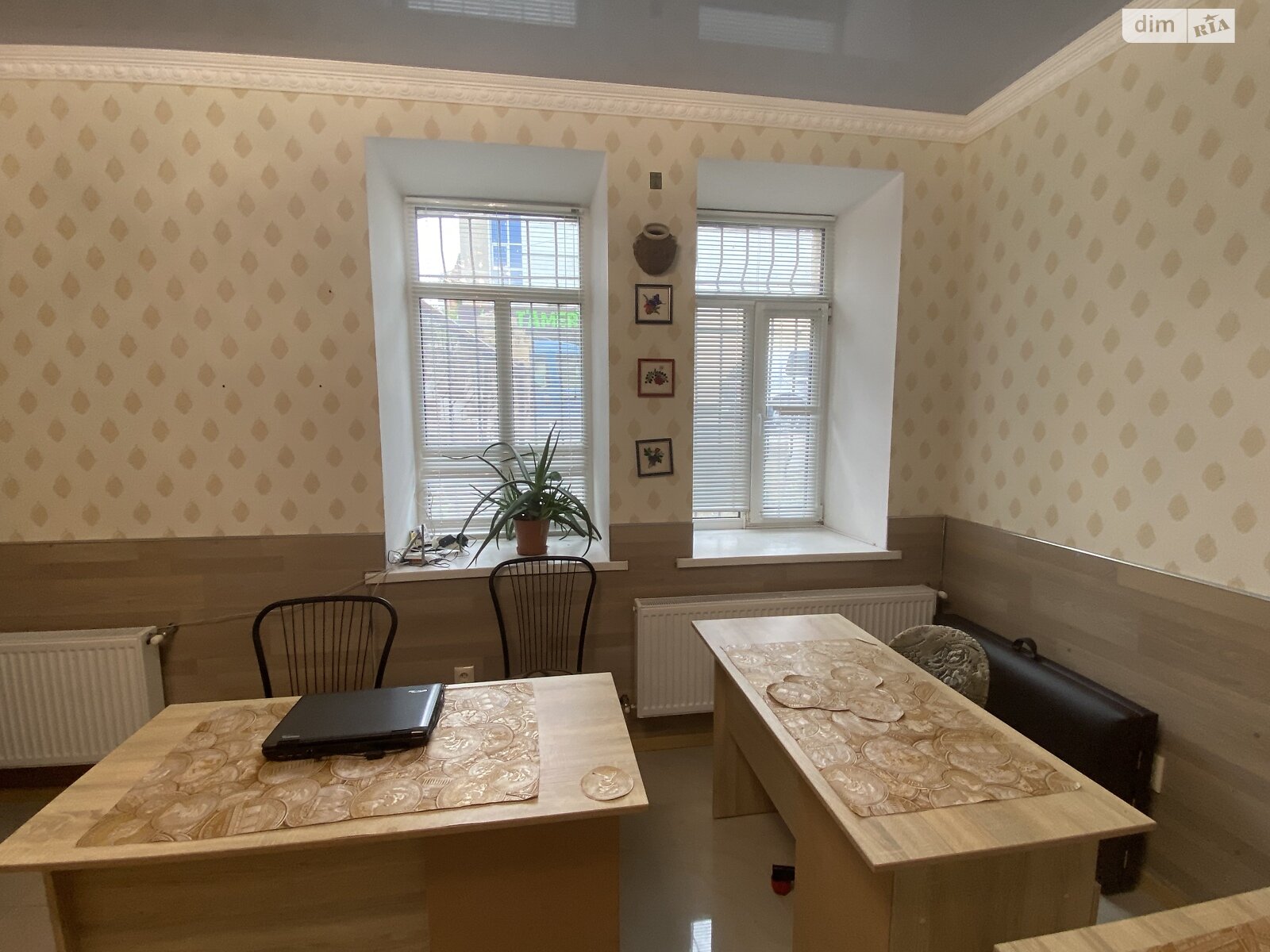 Оренда офісного приміщення в Вінниці, Театральна вулиця 41, приміщень - 1, поверх - 1 фото 1 Оренда офісного приміщення в Вінниці, Театральна вулиця 41, приміщень - 1, поверх - 1 фото 1