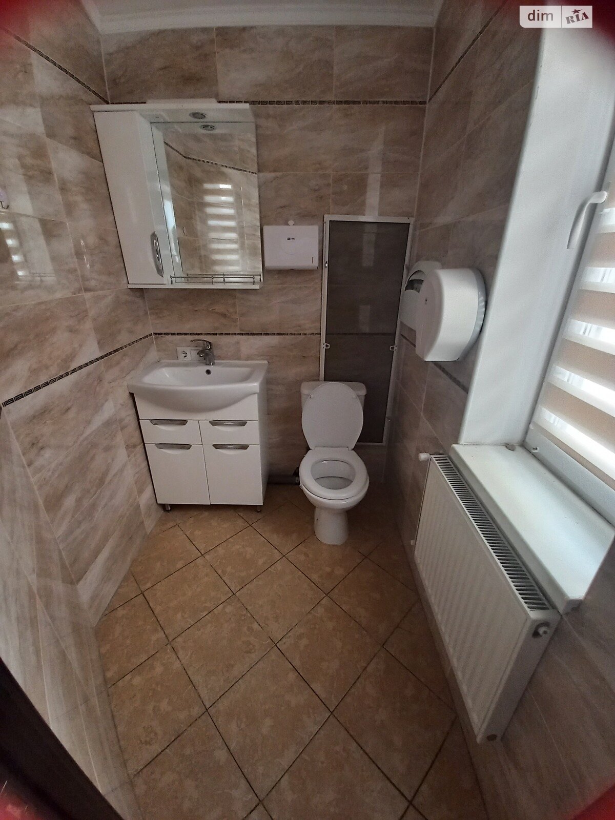 Аренда офисного помещения в Виннице, Театральная улица, помещений - 11, этаж - 1 фото 1