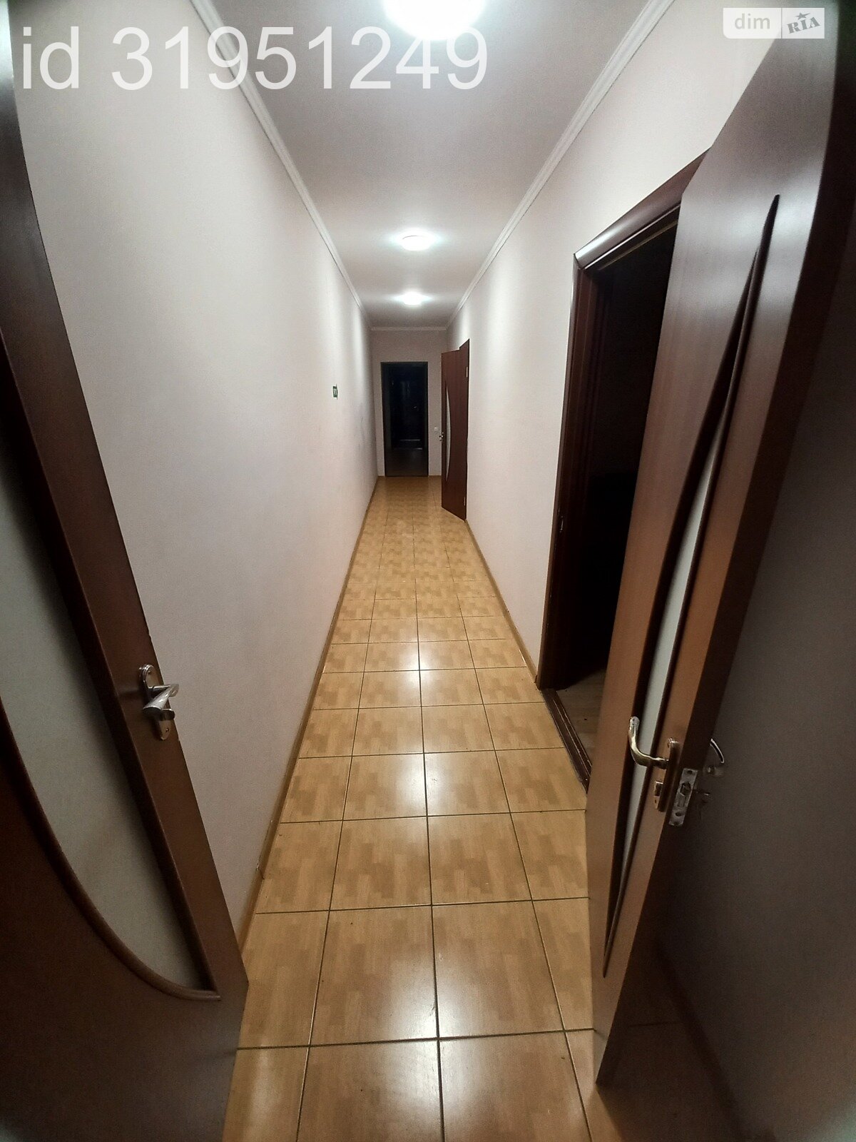 Аренда офисного помещения в Виннице, Театральная улица, помещений - 11, этаж - 1 фото 1