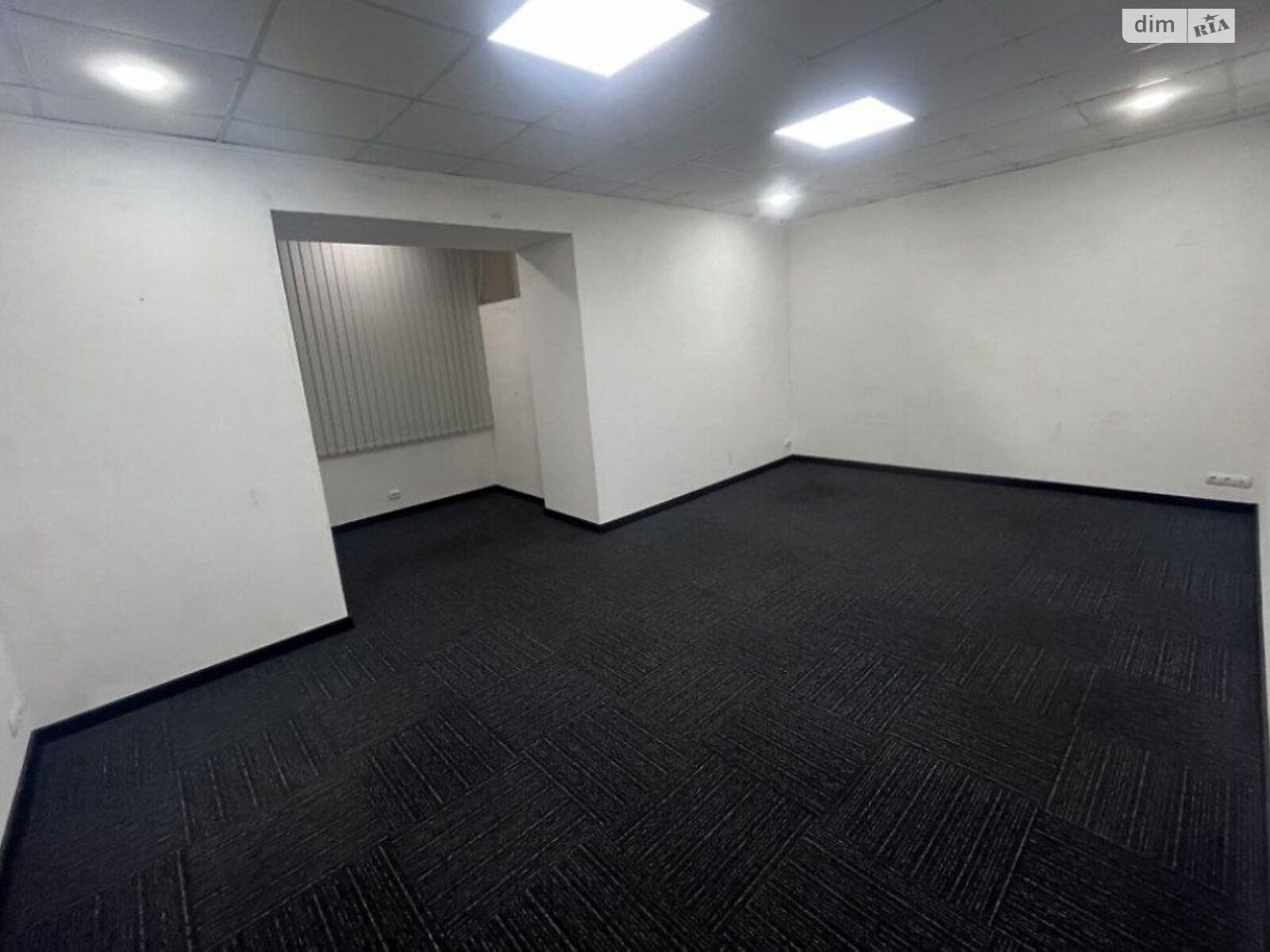 Оренда офісного приміщення в Вінниці, Владислава Городецького (Червоних Партизанів) вулиця, приміщень - 1, поверх - 1 фото 1 Оренда офісного приміщення в Вінниці, Владислава Городецького (Червоних Партизанів) вулиця, приміщень - 1, поверх - 1 фото 1