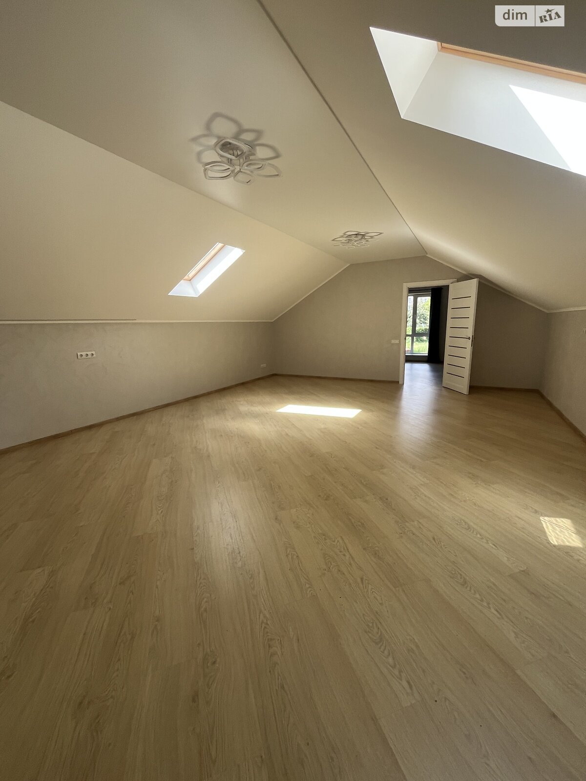 Оренда офісного приміщення в Вінниці, Марії Литвиненко-Вольгемут вулиця, приміщень - 6, поверх - 2 фото 1 Оренда офісного приміщення в Вінниці, Марії Литвиненко-Вольгемут вулиця, приміщень - 6, поверх - 2 фото 1