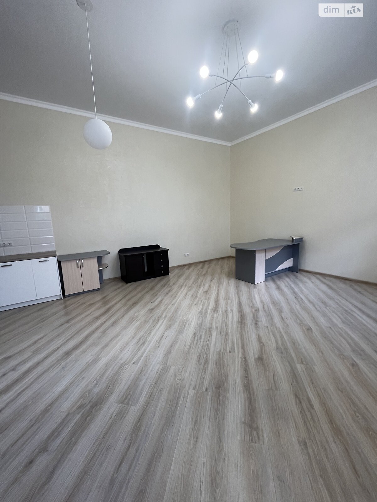 Оренда офісного приміщення в Вінниці, Марії Литвиненко-Вольгемут вулиця, приміщень - 6, поверх - 2 фото 1 Оренда офісного приміщення в Вінниці, Марії Литвиненко-Вольгемут вулиця, приміщень - 6, поверх - 2 фото 1