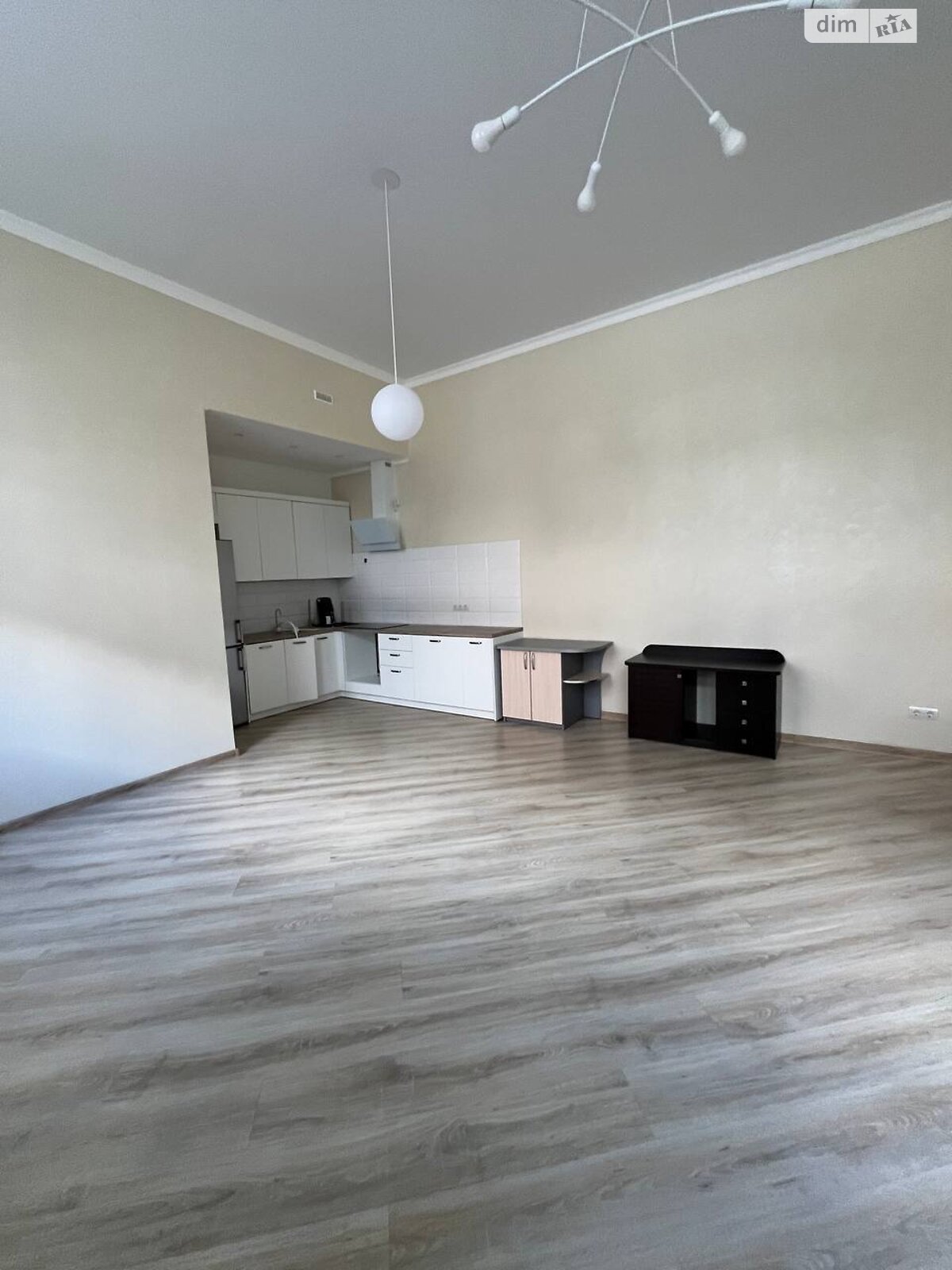 Оренда офісного приміщення в Вінниці, Марії Литвиненко-Вольгемут (Литвиненка) вулиця, приміщень - 6, поверх - 2 фото 1