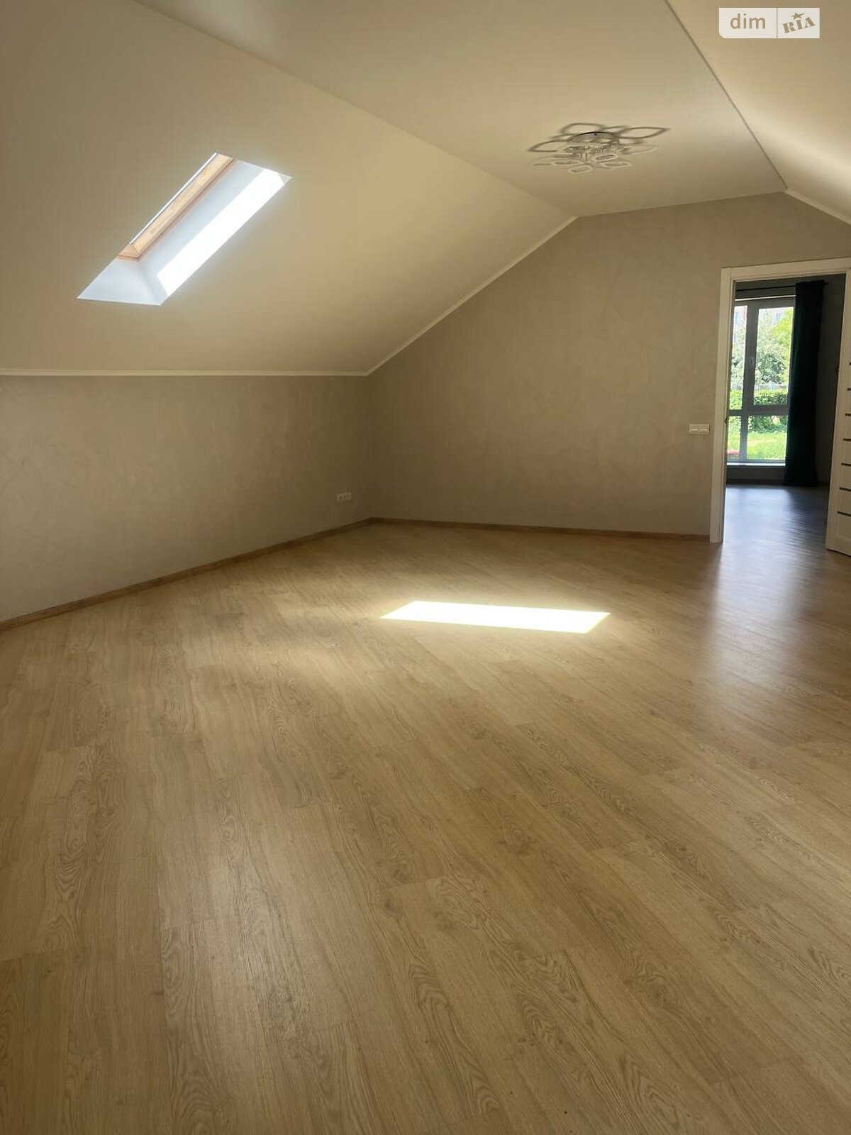 Оренда офісного приміщення в Вінниці, Марії Литвиненко-Вольгемут (Литвиненка) вулиця, приміщень - 6, поверх - 2 фото 1