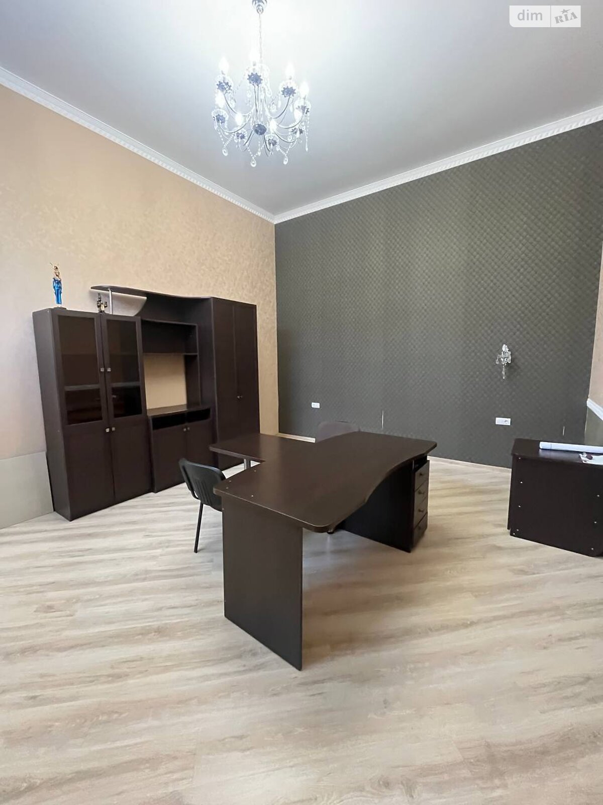 Аренда офисного помещения в Виннице, Марии Литвиненко-Вольгемут (Литвиненко) улица, помещений - 6, этаж - 2 фото 1 Аренда офисного помещения в Виннице, Марии Литвиненко-Вольгемут (Литвиненко) улица, помещений - 6, этаж - 2 фото 1