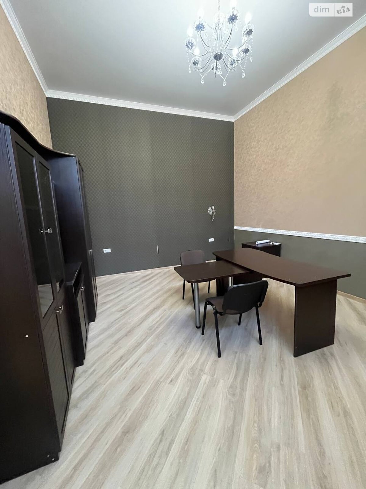 Аренда офисного помещения в Виннице, Марии Литвиненко-Вольгемут (Литвиненко) улица, помещений - 6, этаж - 2 фото 1 Аренда офисного помещения в Виннице, Марии Литвиненко-Вольгемут (Литвиненко) улица, помещений - 6, этаж - 2 фото 1