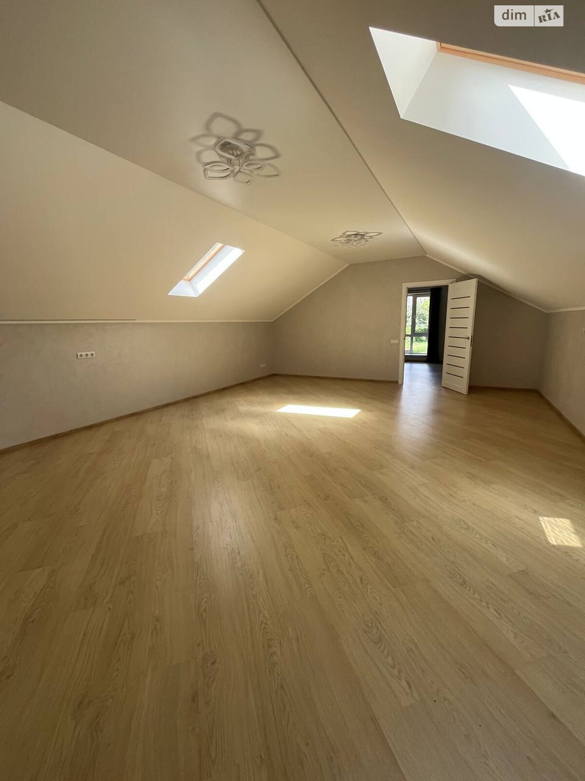 Аренда офисного помещения в Виннице, Марии Литвиненко-Вольгемут (Литвиненко) улица, помещений - 6, этаж - 2 фото 1 Аренда офисного помещения в Виннице, Марии Литвиненко-Вольгемут (Литвиненко) улица, помещений - 6, этаж - 2 фото 1