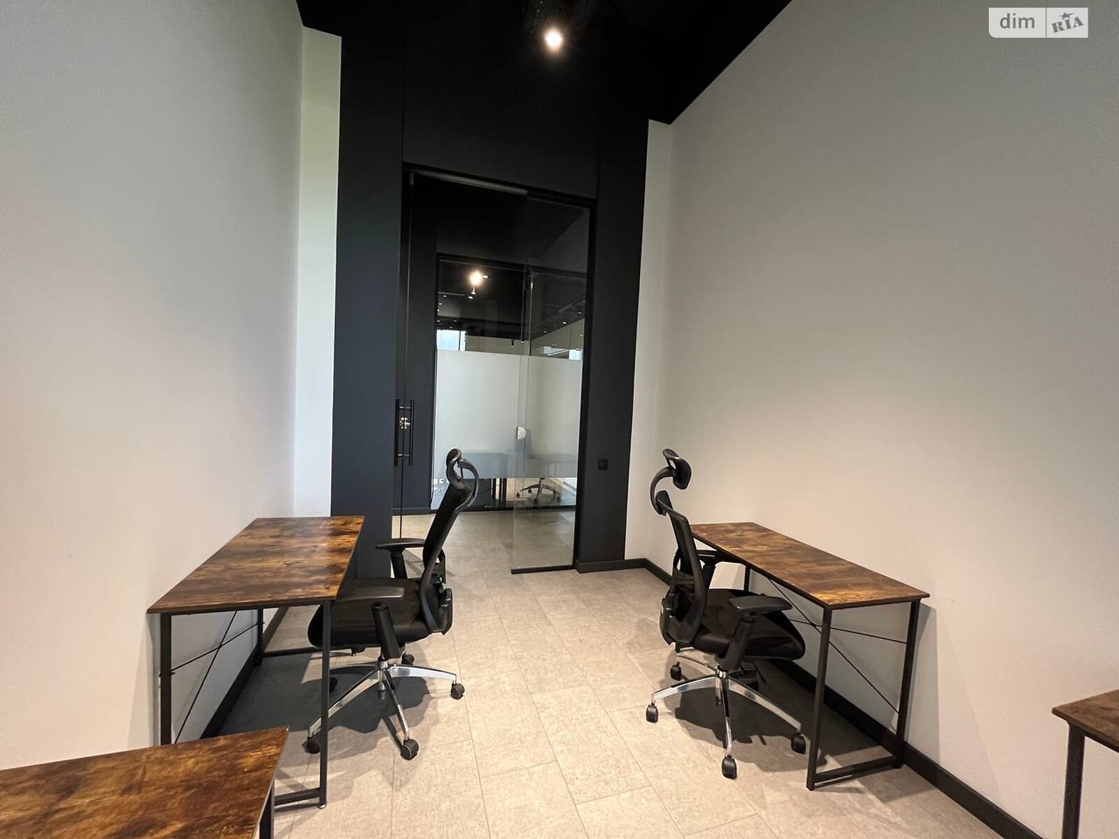 Аренда офисного помещения в Виннице, Хмельницкое шоссе 69/1, помещений - 1, этаж - 4 фото 1 Аренда офисного помещения в Виннице, Хмельницкое шоссе 69/1, помещений - 1, этаж - 4 фото 1