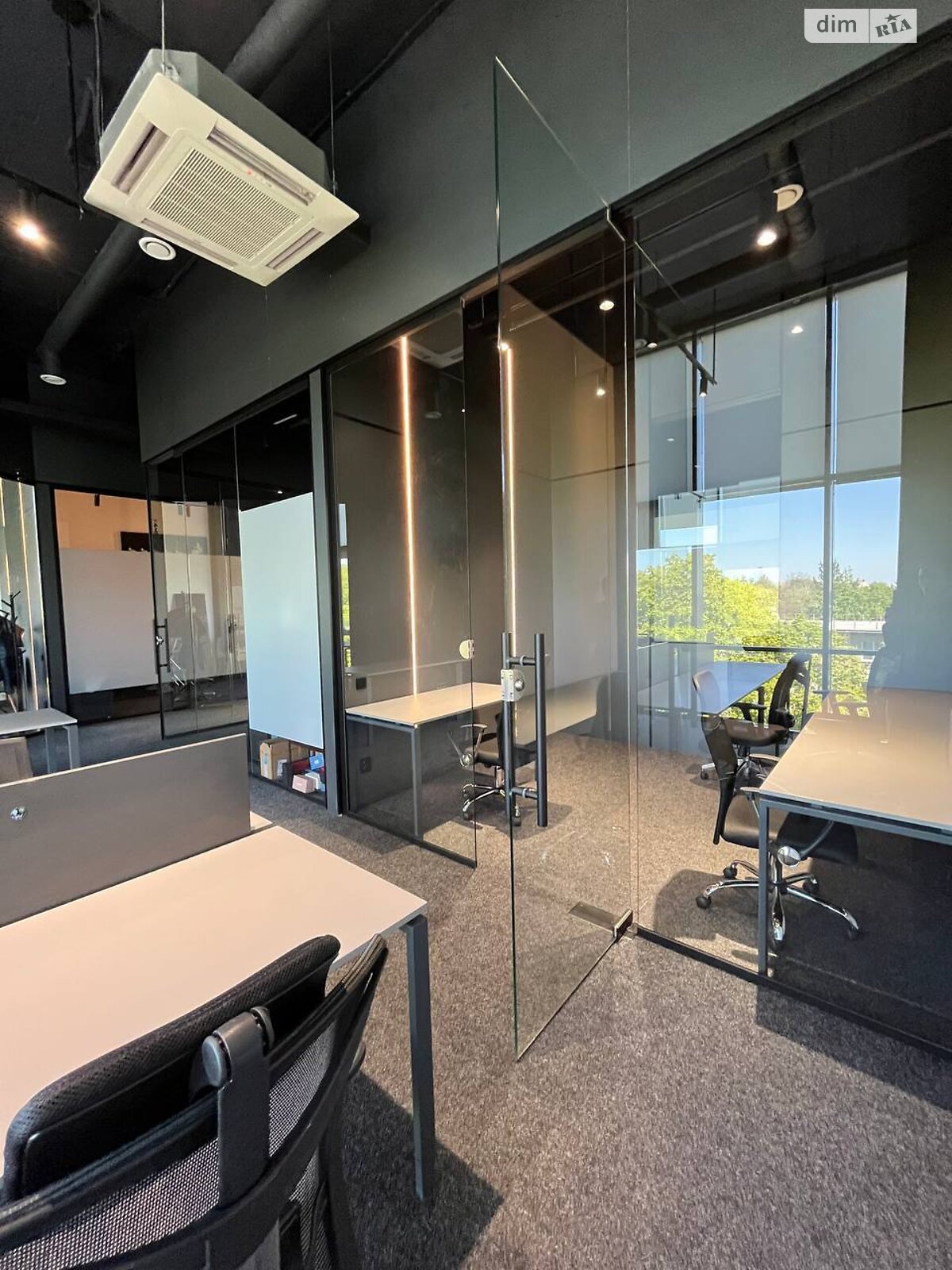 Аренда офисного помещения в Виннице, Хмельницкое шоссе 69/1, помещений - 1, этаж - 4 фото 1 Аренда офисного помещения в Виннице, Хмельницкое шоссе 69/1, помещений - 1, этаж - 4 фото 1