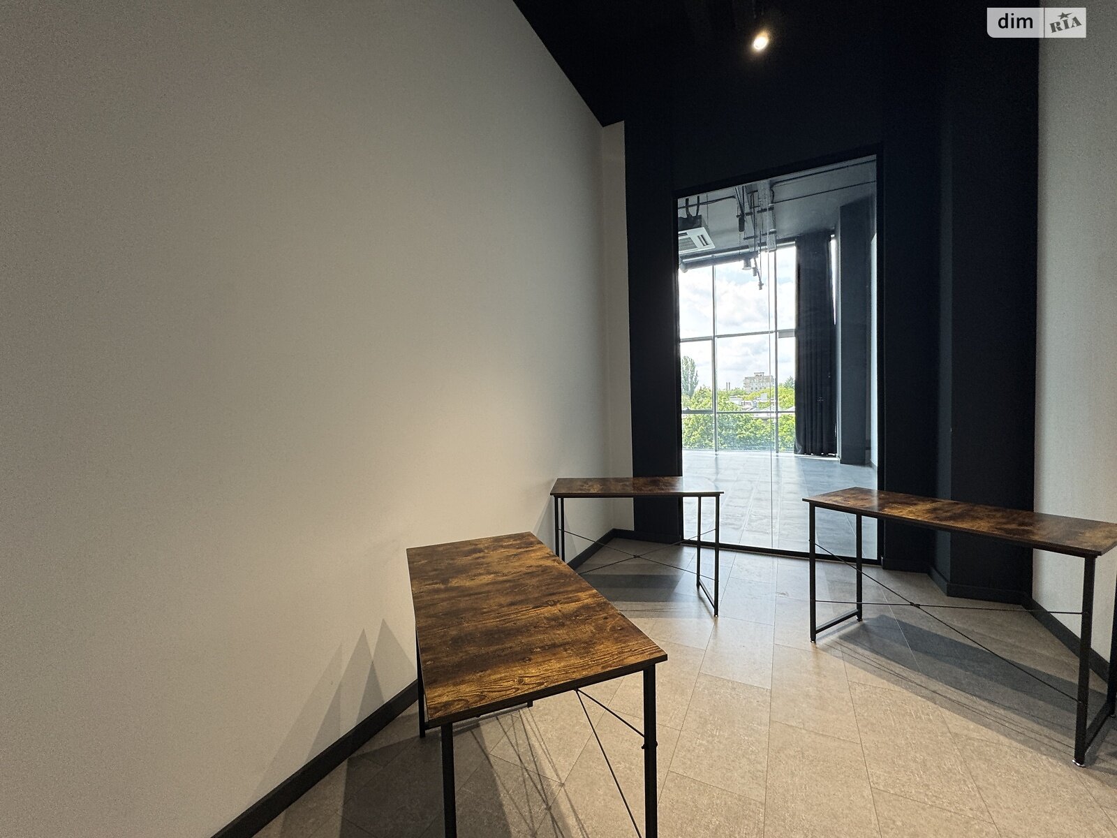 Аренда офисного помещения в Виннице, Хмельницкое шоссе 69/1, помещений - 1, этаж - 4 фото 1 Аренда офисного помещения в Виннице, Хмельницкое шоссе 69/1, помещений - 1, этаж - 4 фото 1