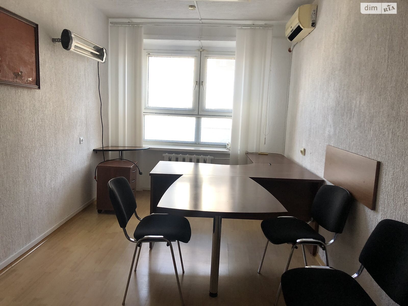 Оренда офісного приміщення в Вінниці, 600-річчя вулиця, приміщень - 6, поверх - 1 фото 1 Оренда офісного приміщення в Вінниці, 600-річчя вулиця, приміщень - 6, поверх - 1 фото 1