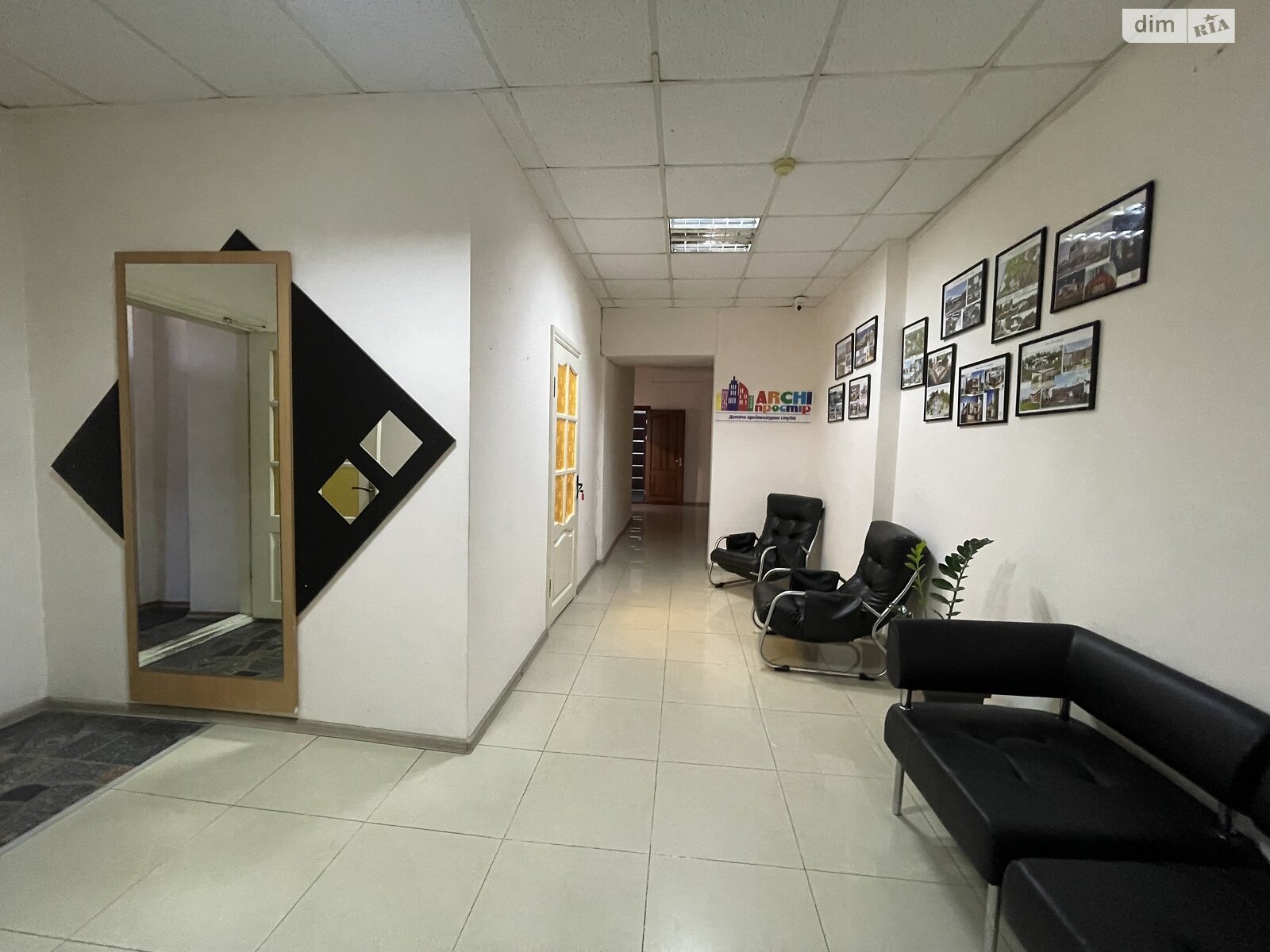 Аренда офисного помещения в Виннице, Келецкая улица, помещений - 1, этаж - 1 фото 1