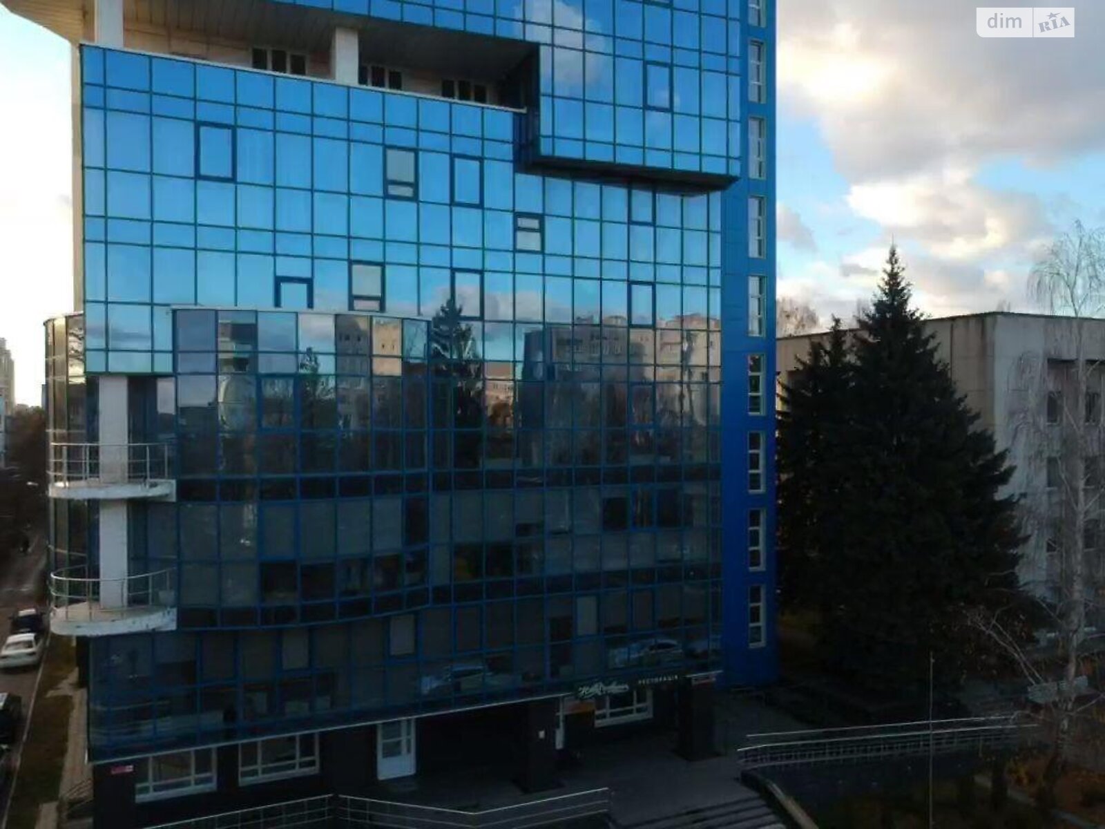 Оренда офісного приміщення в Вінниці, Космонавтів проспект 30А, приміщень -, поверх - 2 фото 1 Оренда офісного приміщення в Вінниці, Космонавтів проспект 30А, приміщень -, поверх - 2 фото 1
