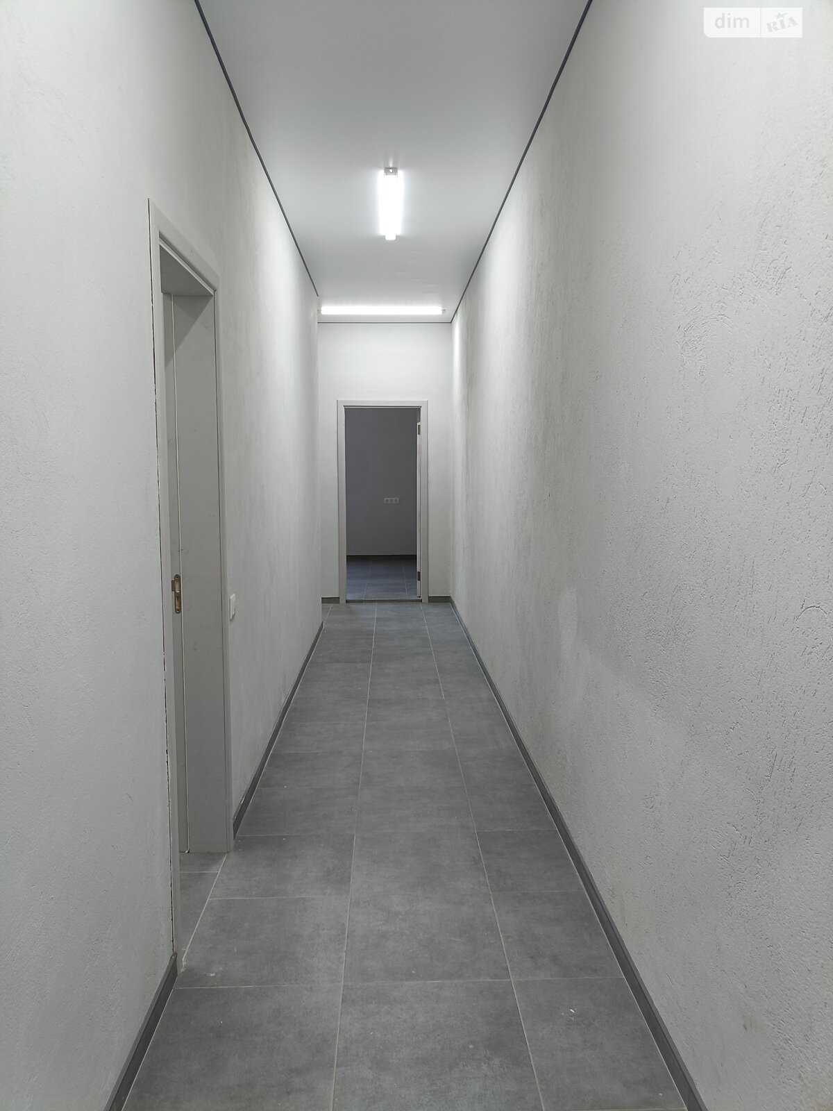 Оренда офісного приміщення в Вінниці, Шимка Максима вулиця 15А, приміщень - 8, поверх - 3 фото 1 Оренда офісного приміщення в Вінниці, Шимка Максима вулиця 15А, приміщень - 8, поверх - 3 фото 1