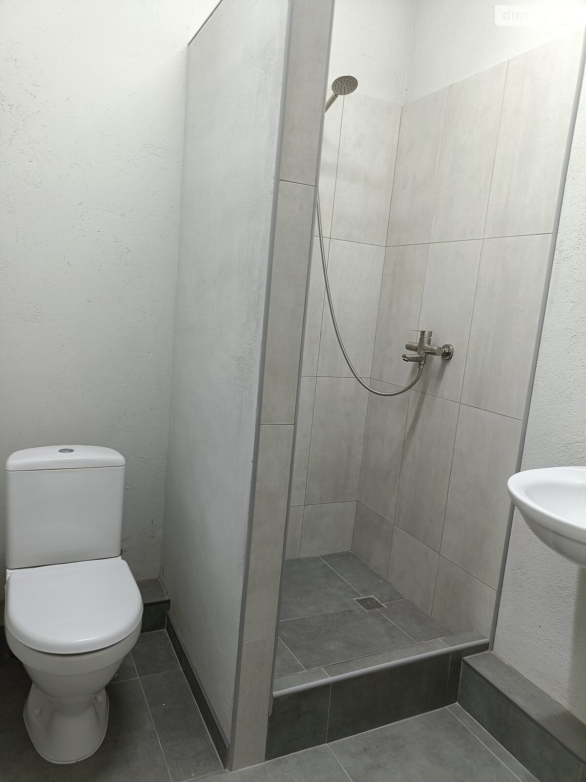 Оренда офісного приміщення в Вінниці, Шимка Максима вулиця 15А, приміщень - 8, поверх - 3 фото 1 Оренда офісного приміщення в Вінниці, Шимка Максима вулиця 15А, приміщень - 8, поверх - 3 фото 1