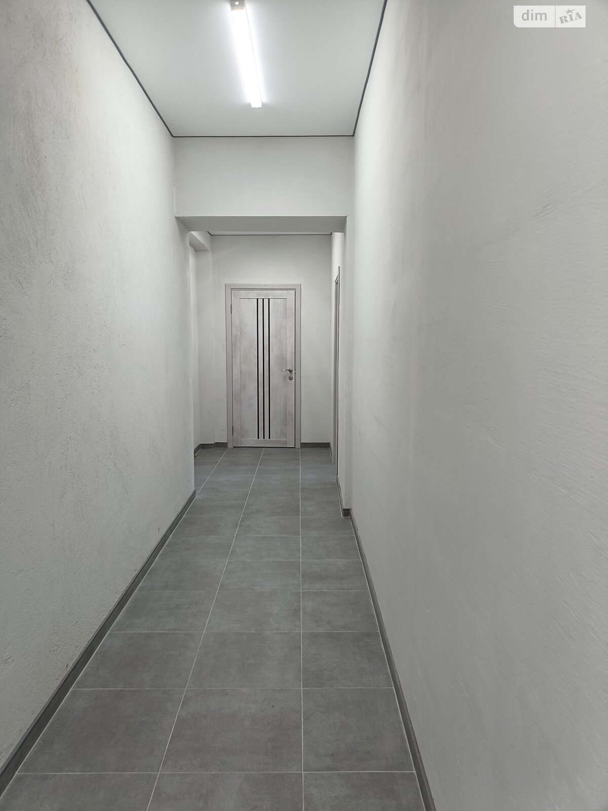 Оренда офісного приміщення в Вінниці, Шимка Максима вулиця 15А, приміщень - 8, поверх - 3 фото 1 Оренда офісного приміщення в Вінниці, Шимка Максима вулиця 15А, приміщень - 8, поверх - 3 фото 1