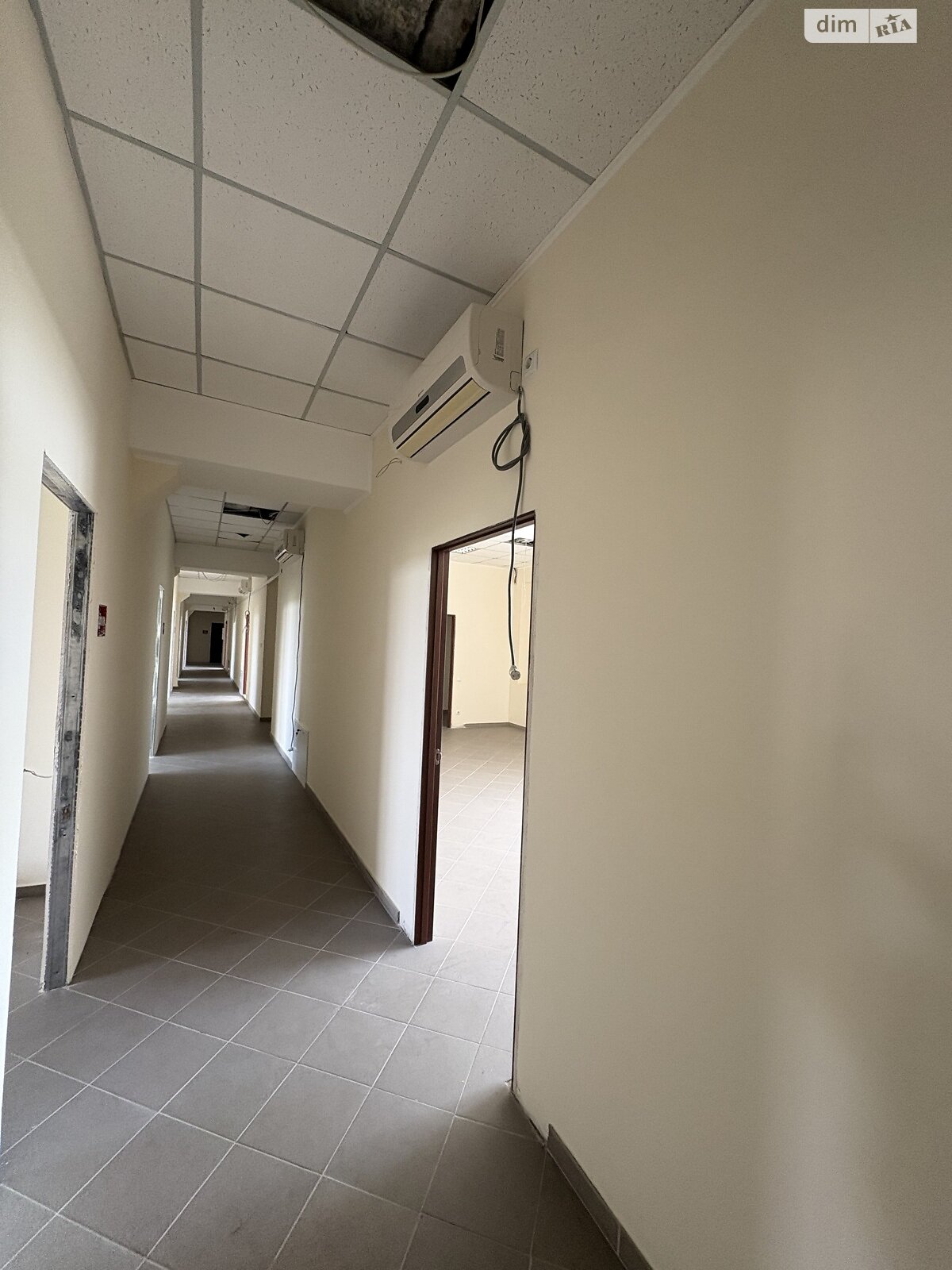Оренда офісного приміщення в Вінниці, Шимка Максима вулиця 58, приміщень - 4, поверх - 3 фото 1 Оренда офісного приміщення в Вінниці, Шимка Максима вулиця 58, приміщень - 4, поверх - 3 фото 1