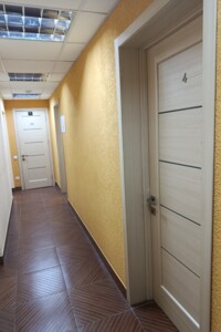 Аренда офисного помещения в Вишневом, Молодёжная (Пионерская) улица 16А, помещений - фото 2