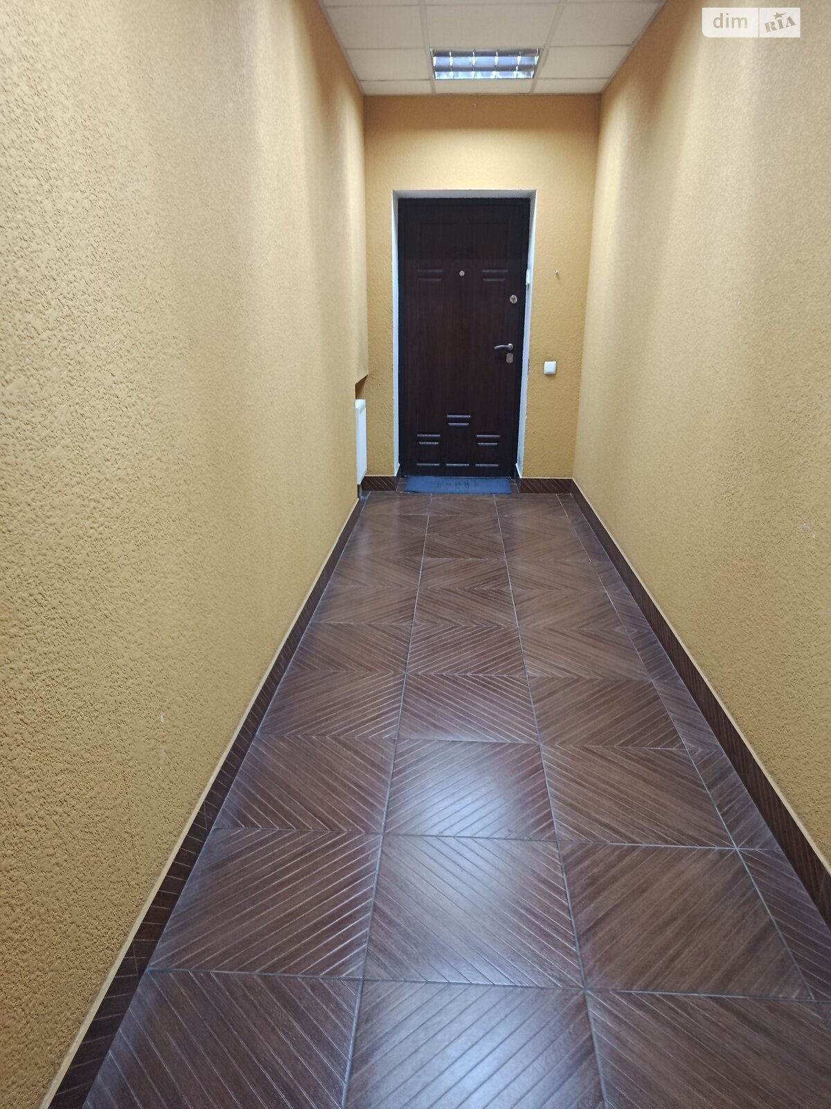 Аренда офисного помещения в Вишневом, Молодёжная (Пионерская) улица 16А, помещений - фото 1