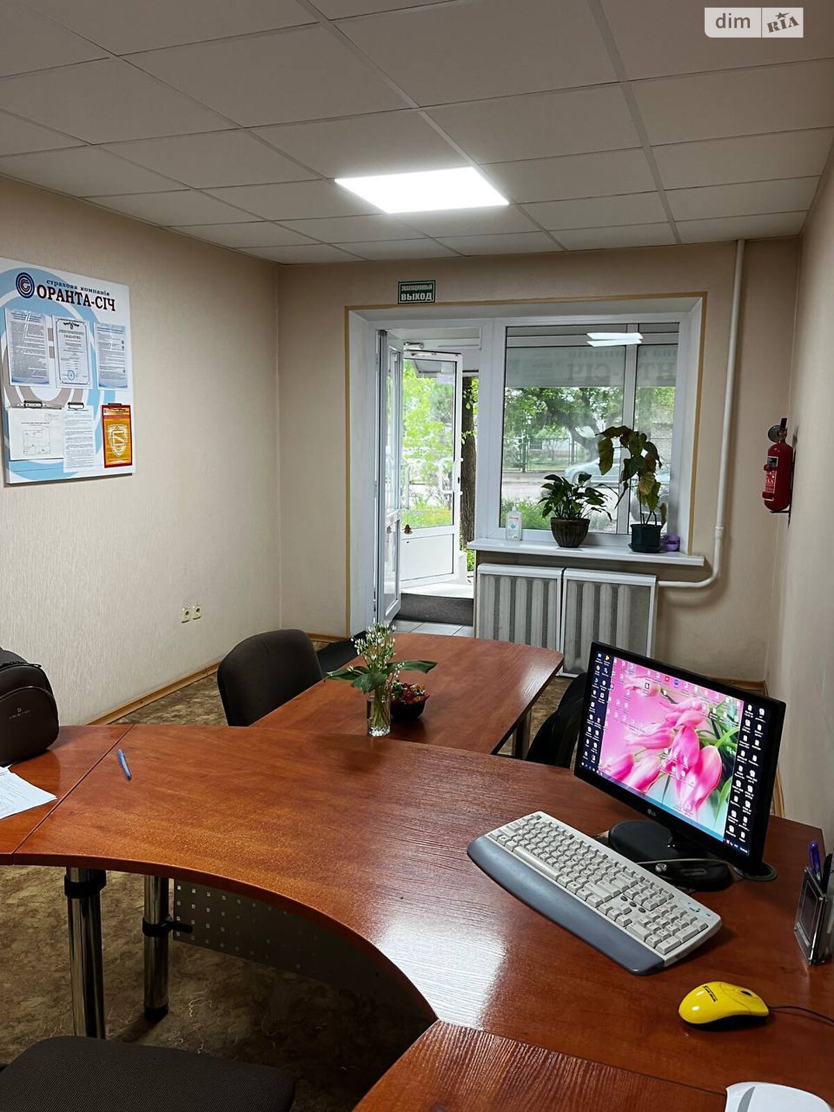 Оренда офісного приміщення в Запоріжжі, Історична вулиця 22, приміщень - 8, поверх - 1 фото 1 Оренда офісного приміщення в Запоріжжі, Історична вулиця 22, приміщень - 8, поверх - 1 фото 1