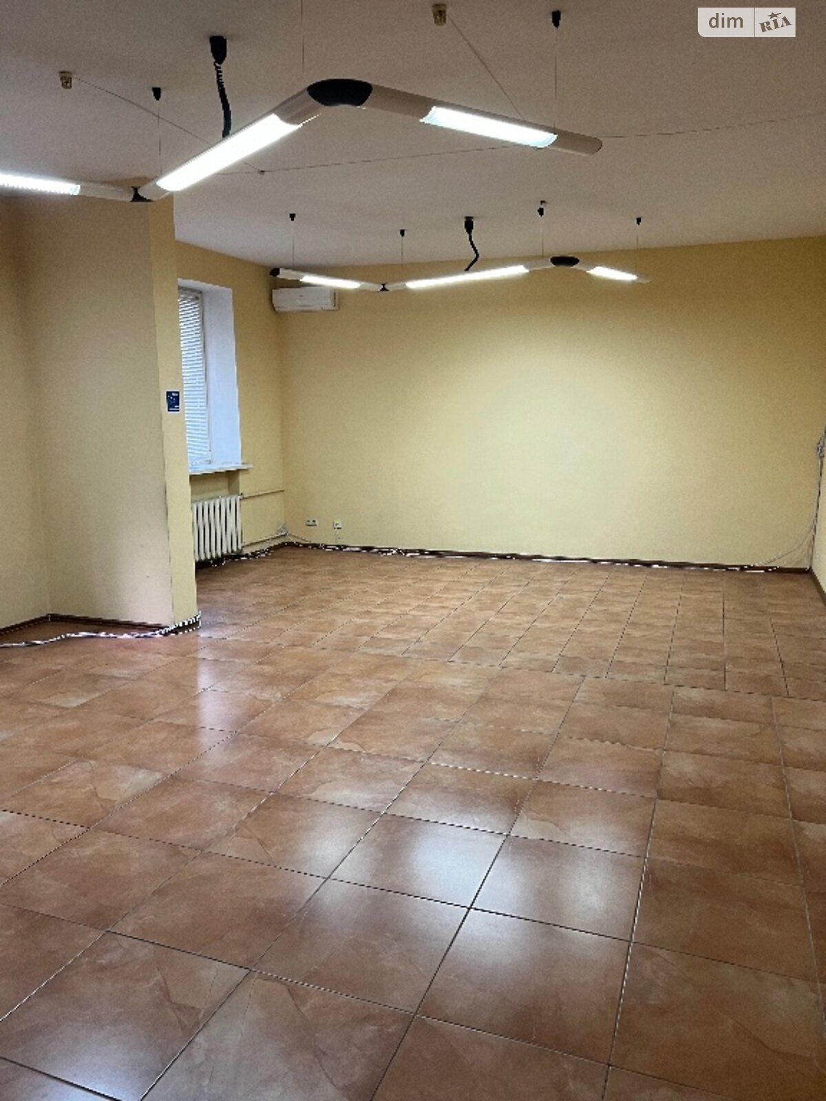 Аренда офисного помещения в Запорожье, Независимой Украины улица 82, помещений - 10, этаж - 1 фото 1