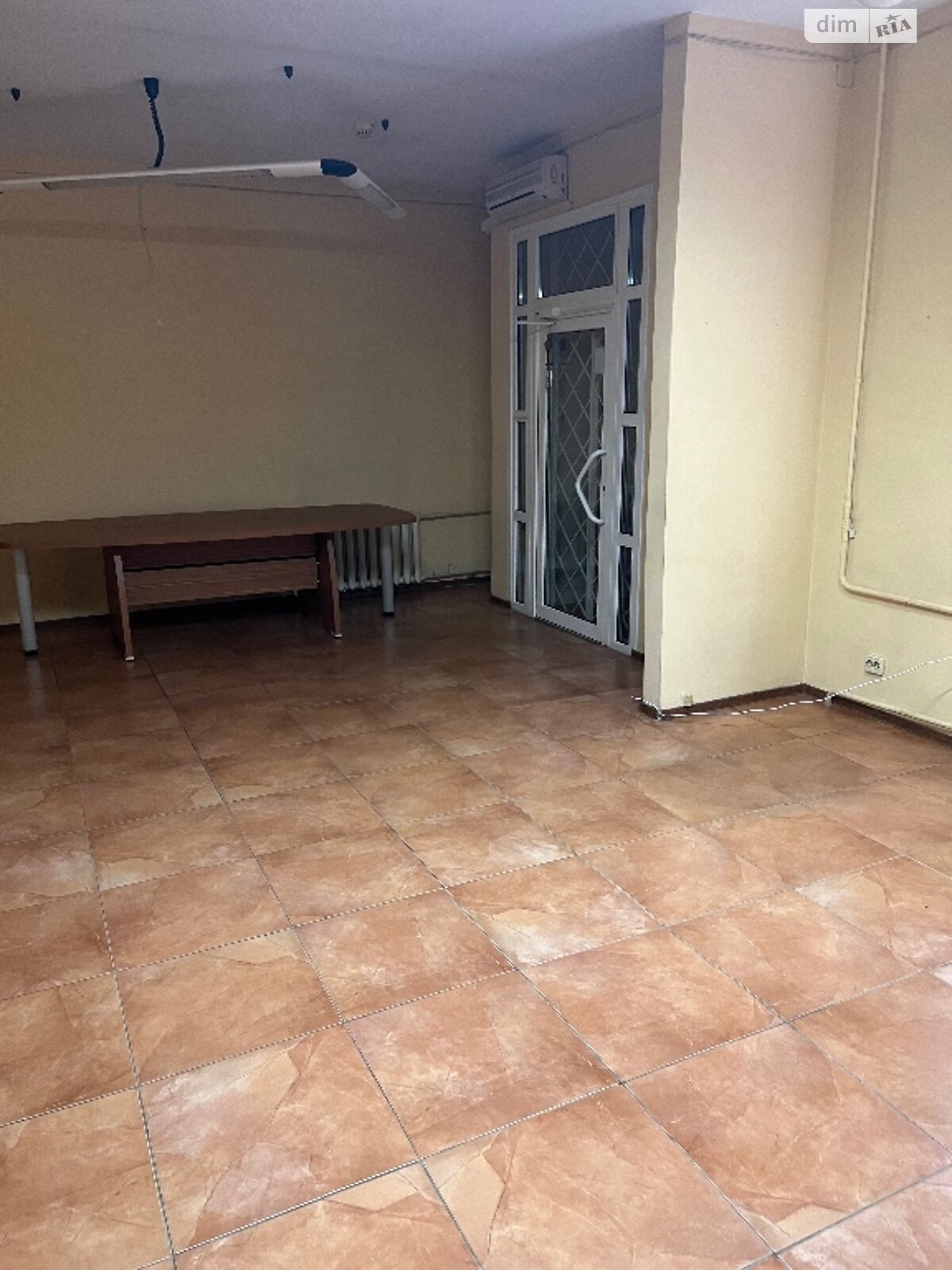 Аренда офисного помещения в Запорожье, Независимой Украины улица 82, помещений - 10, этаж - 1 фото 1