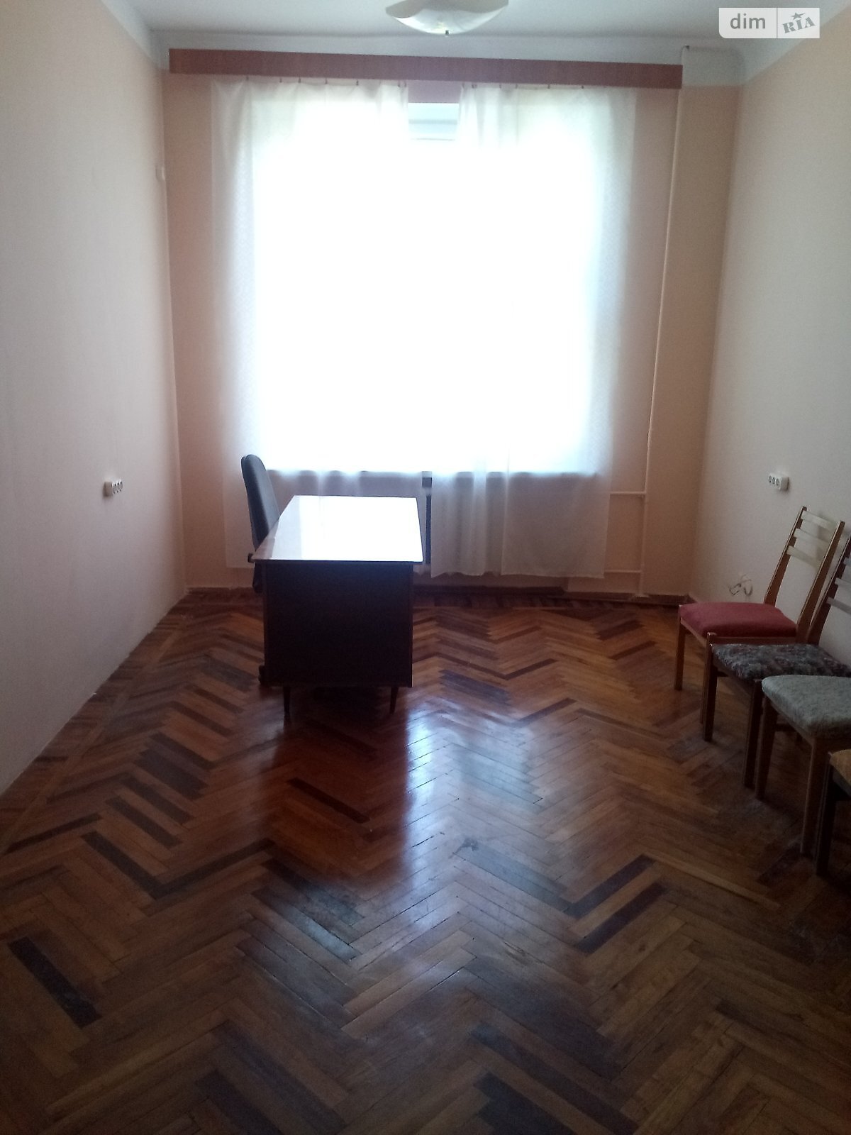 Аренда офисного помещения в Запорожье, Профсоюзов майдан 5, помещений - 30, этаж - 3 фото 1