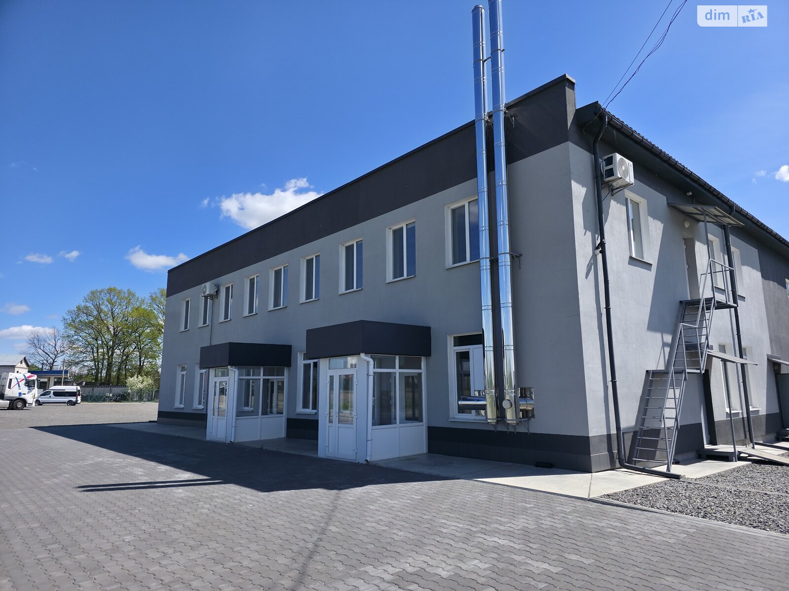 Оренда офісного приміщення в Зарванцях, Зарічна вулиця 40, приміщень - 5, поверх - 2 фото 1 Оренда офісного приміщення в Зарванцях, Зарічна вулиця 40, приміщень - 5, поверх - 2 фото 1