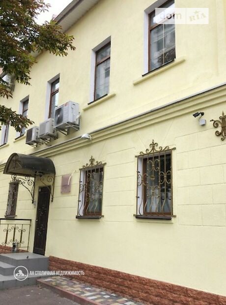 Аренда офисного здания в Киеве, Спасская улица 24/15, помещений - 10, этажей - 3 фото 1 Аренда офисного здания в Киеве, Спасская улица 24/15, помещений - 10, этажей - 3 фото 1