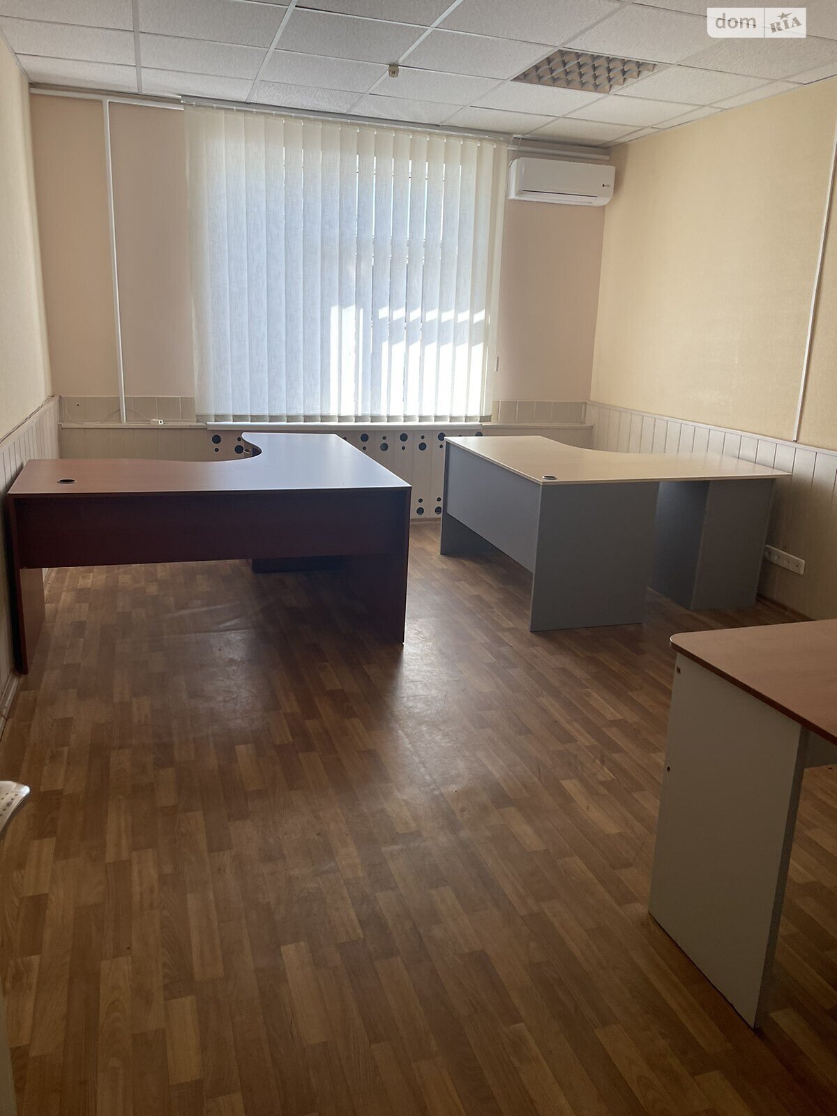 Оренда офісного приміщення в Черкасах, Луценка вулиця, приміщень - 5, поверх - 2 фото 1 Оренда офісного приміщення в Черкасах, Луценка вулиця, приміщень - 5, поверх - 2 фото 1