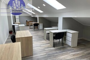 Оренда офісного приміщення в Чернівцях, Франка Івана вулиця 11, приміщень - 2, поверх - 3 фото 2
